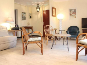 Appartement La Rochelle, Proche Centre, 4 Couchages, Parking Privé, Ménage Inclus - FR-1-246-301